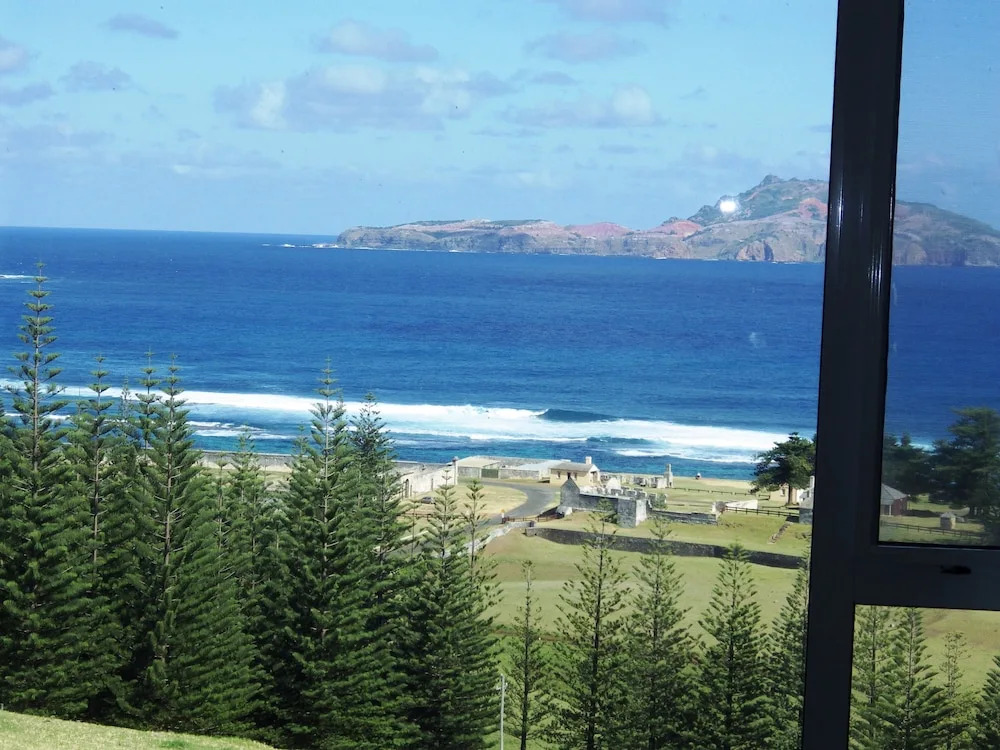 Panorama Seaside Apartments