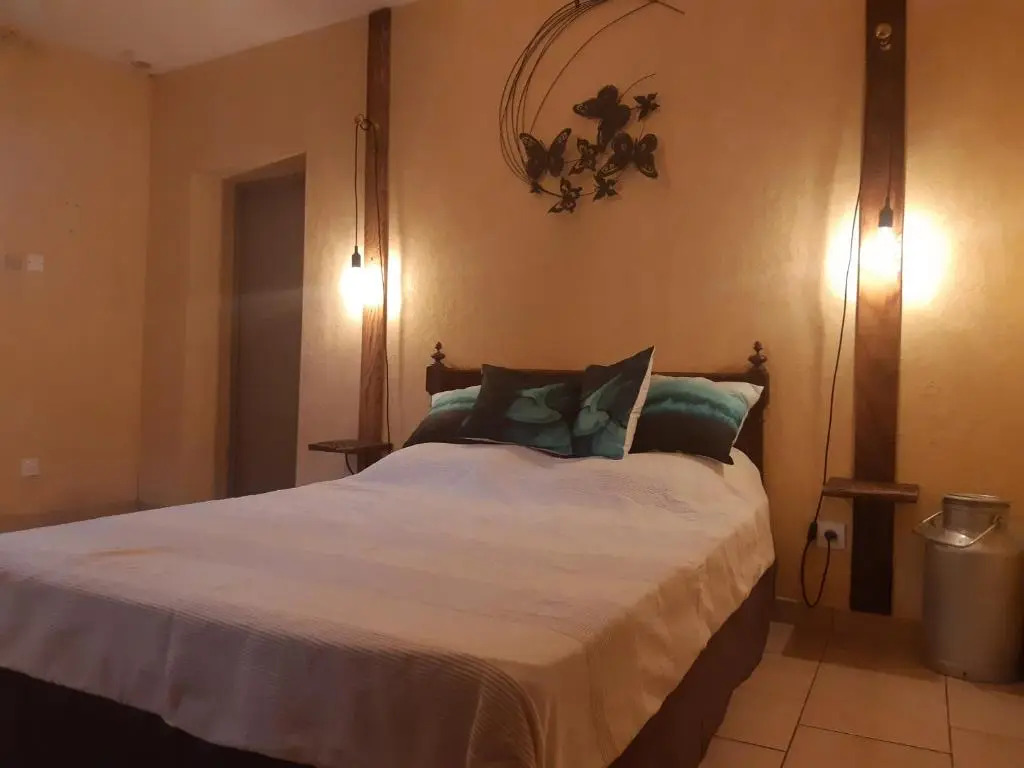 Charming cottage in Doue la Fontaine 49700