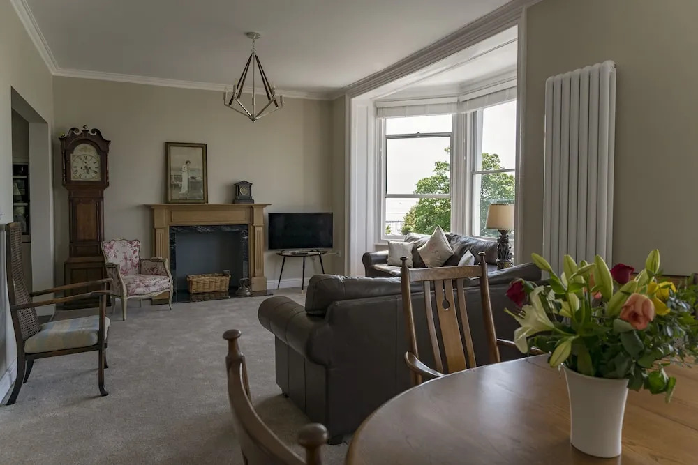 The Gleneagles Guesthouse