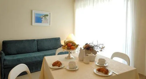Residence Sole Mare Alaxi Hotels