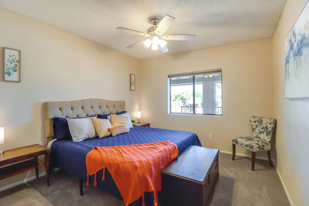 Hike, Swim & Shop: Tucson Condo w/ Balcony