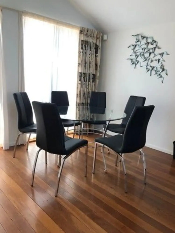 Marina Views Apartment