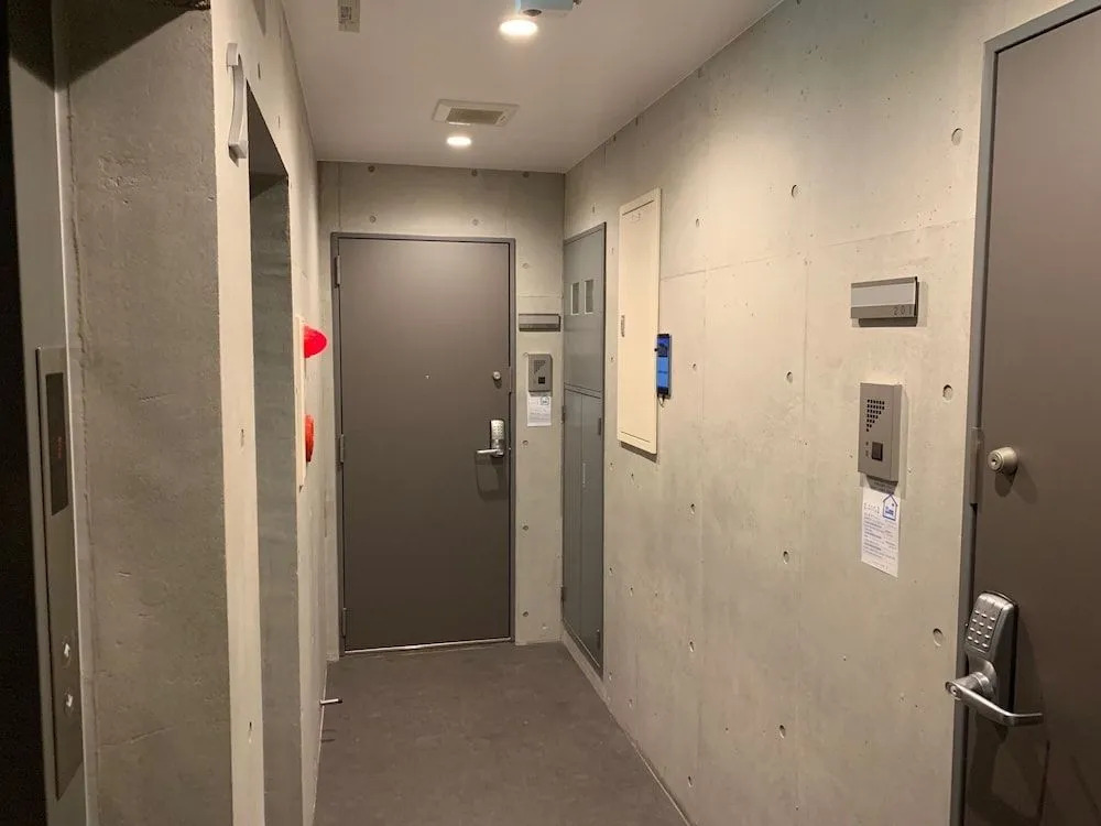 SALON Shibuya 4A