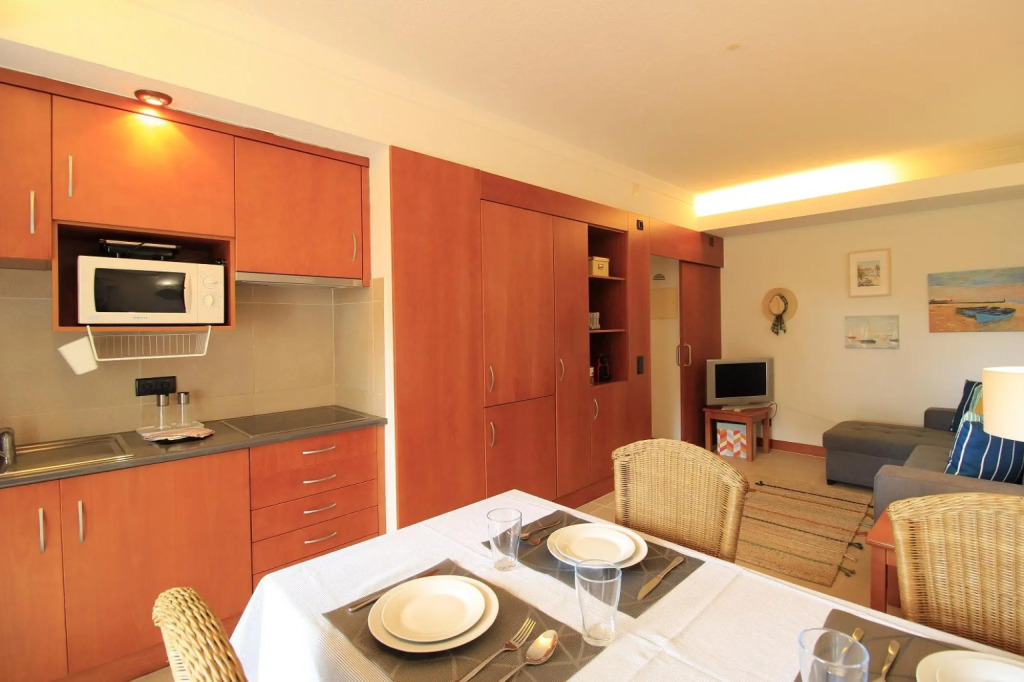 Vilamoura Cosy 3 With Pool by Homing