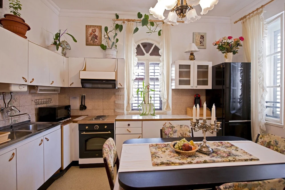 A2 - Apartment in the Very Heart of Split