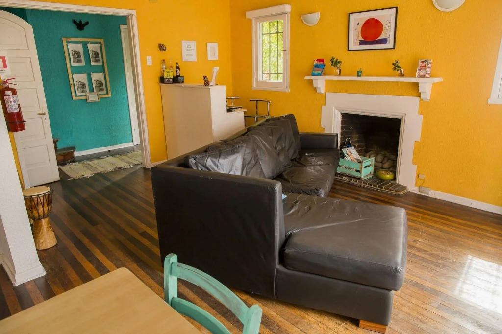 Jaguar Hostel + Living