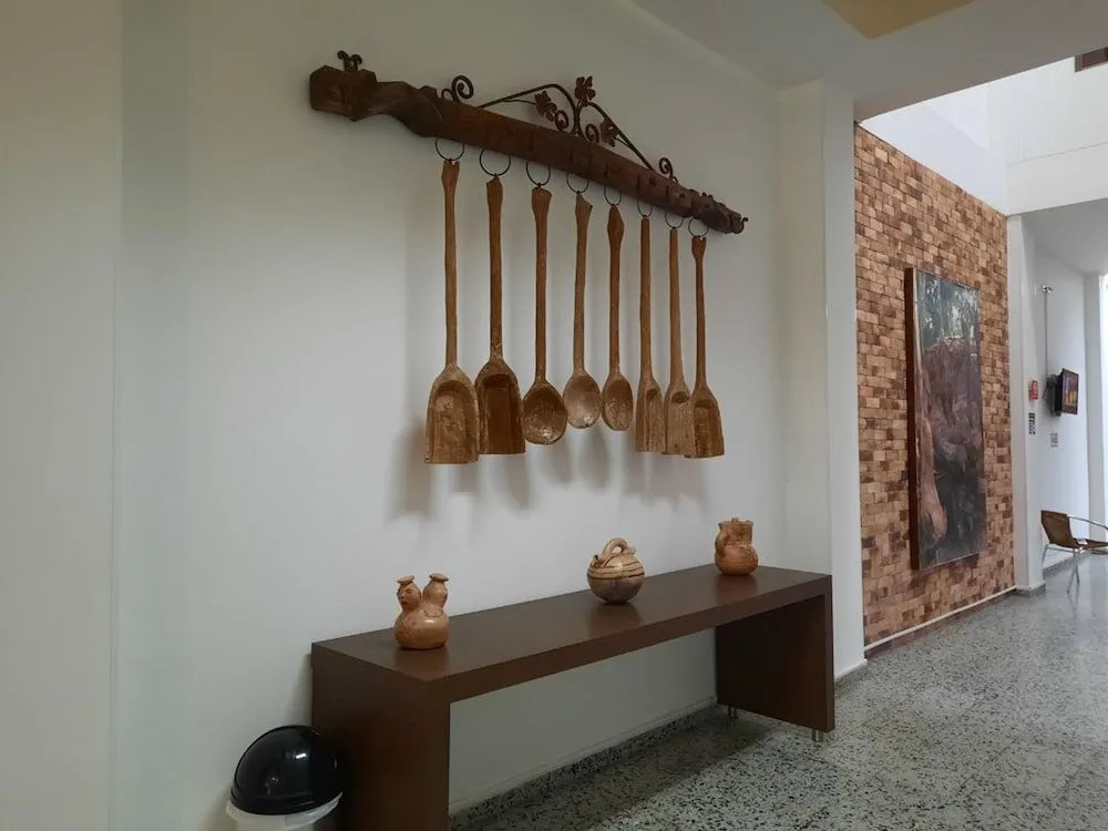 Hotel El Flor Amarillo