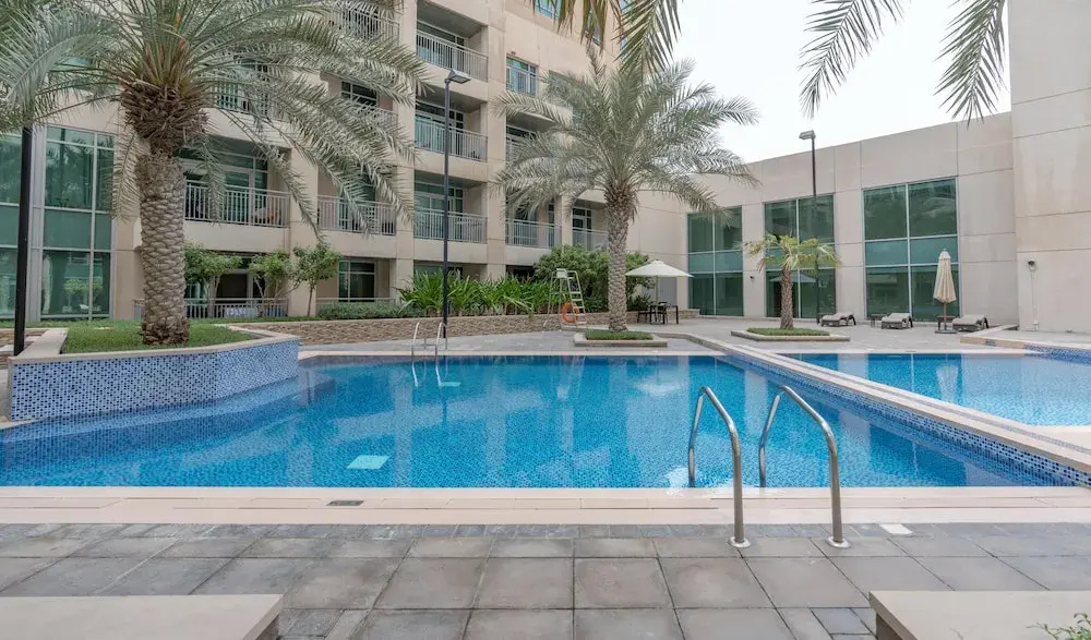 Dream Inn - Address Fountain View