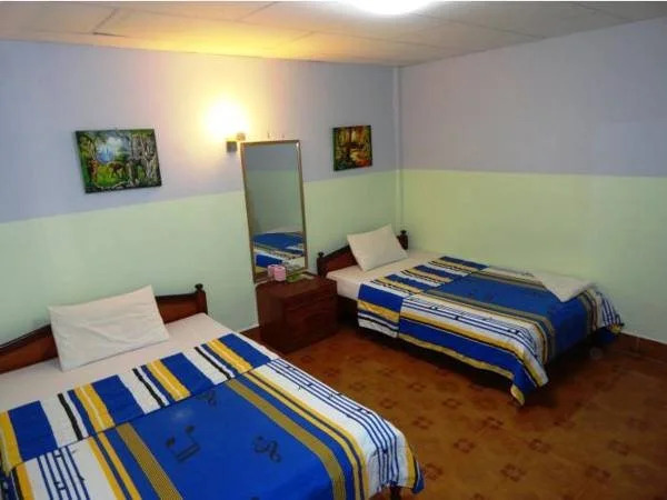 Lucky Ro Hotel & Restaurant