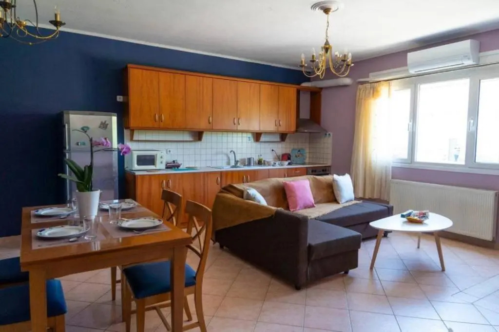 Secret Garden 76 sq.m. apartment close to city center