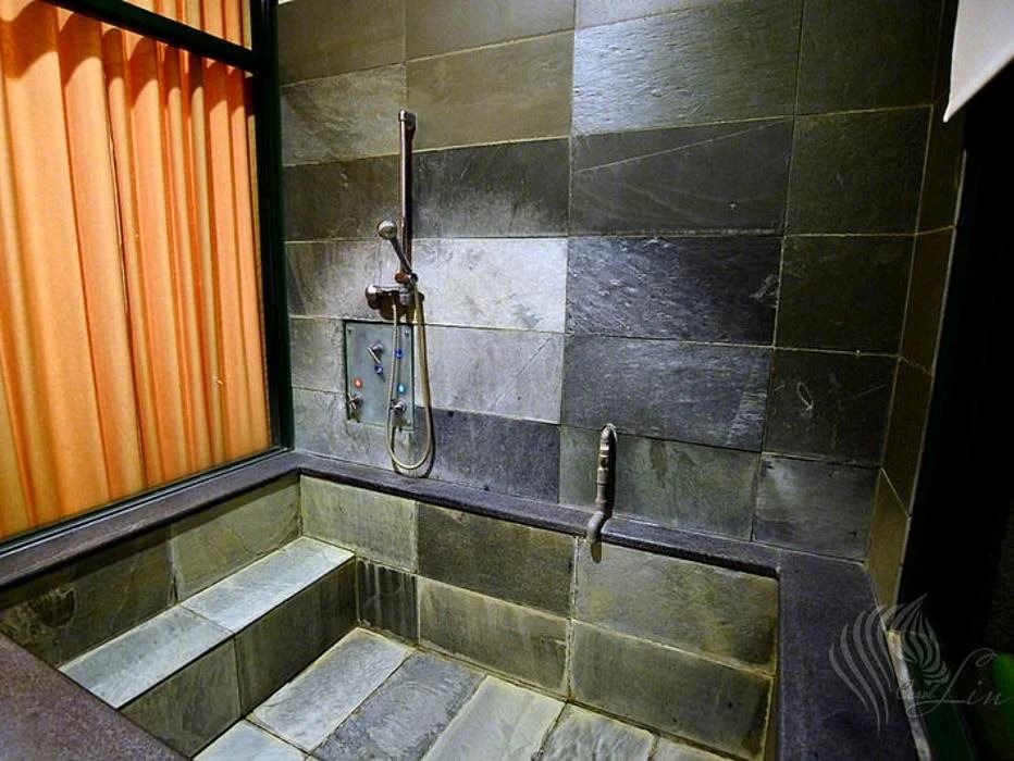 Emma Dora Hotspring B&B-JiaoXi