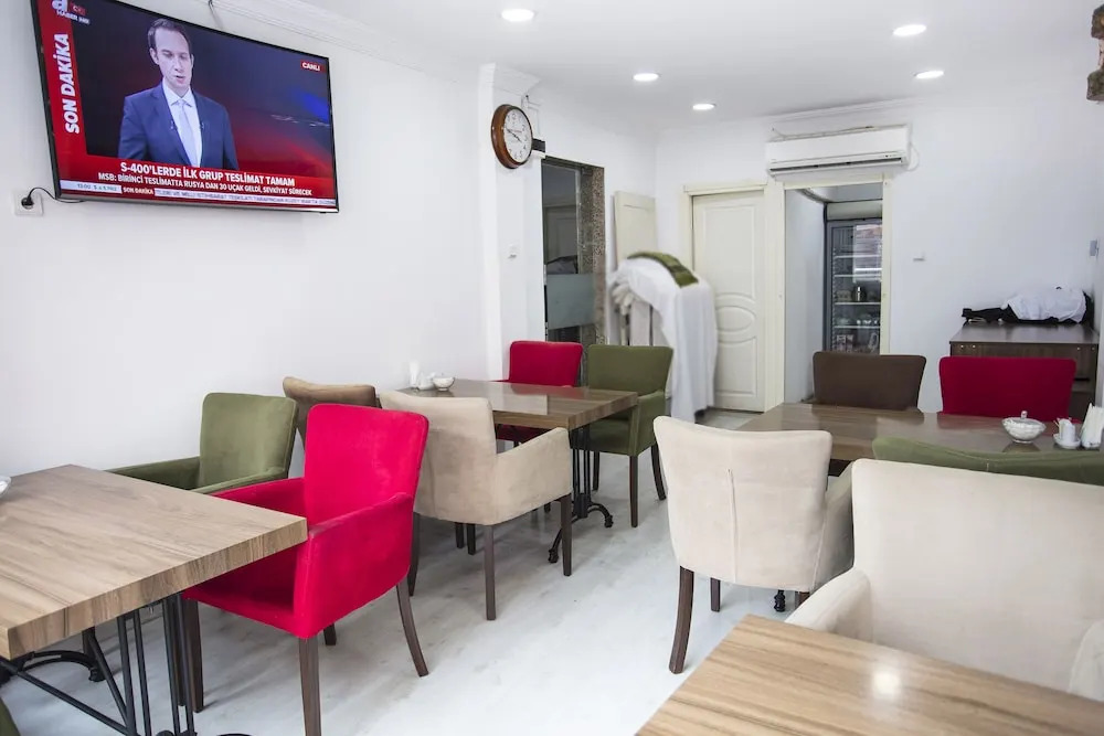 Grand Bagoz Hotel