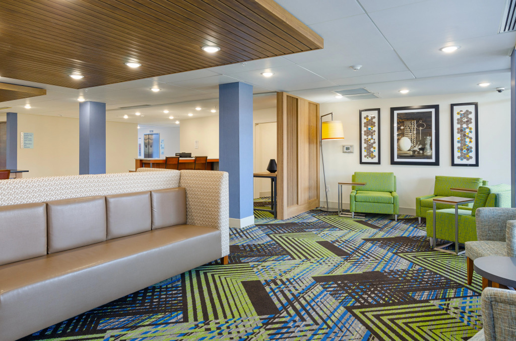 Holiday Inn Express & Suites - Abingdon by IHG