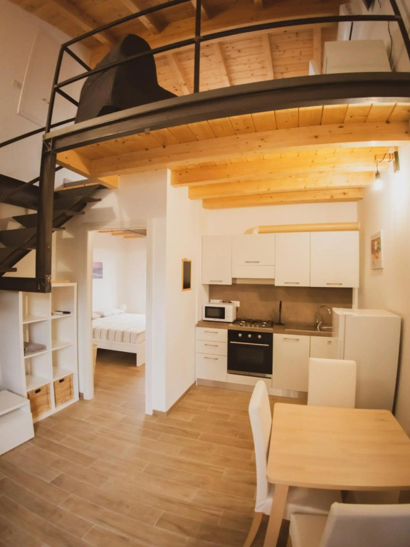 FLATS 15 - New Opening