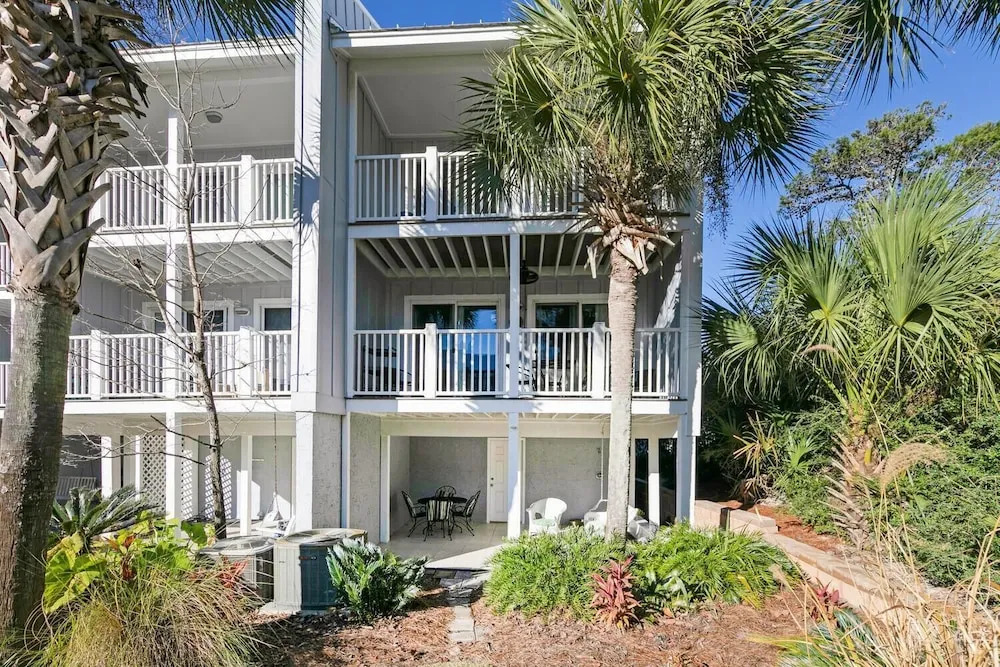 Sea Bluff 14
