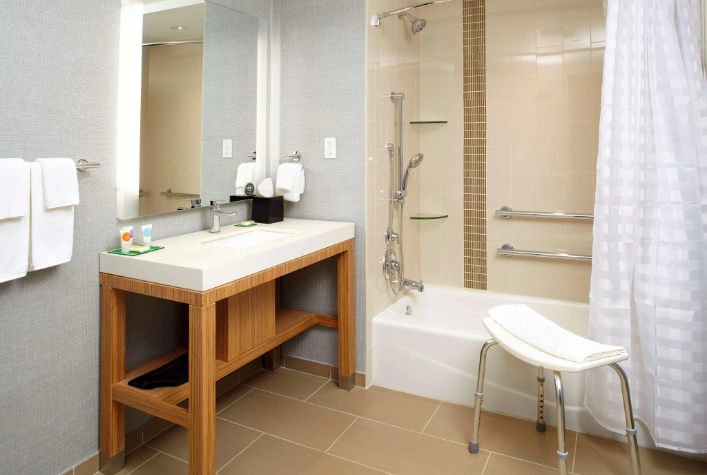 Hyatt Place Miami Airport East