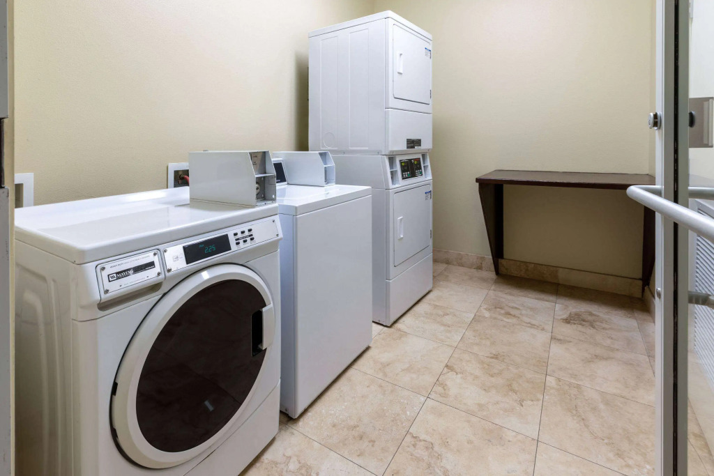 La Quinta by Wyndham Houston New Caney