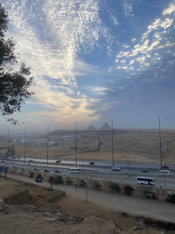 Pyramita Hotel