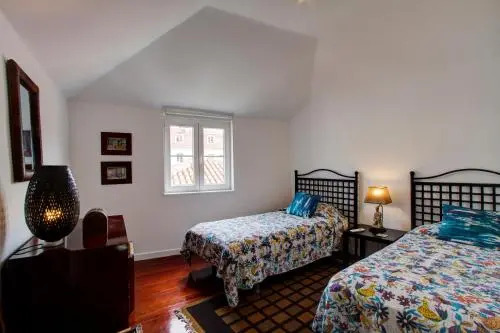 Great Duplex Apartment in Alfama with AC
