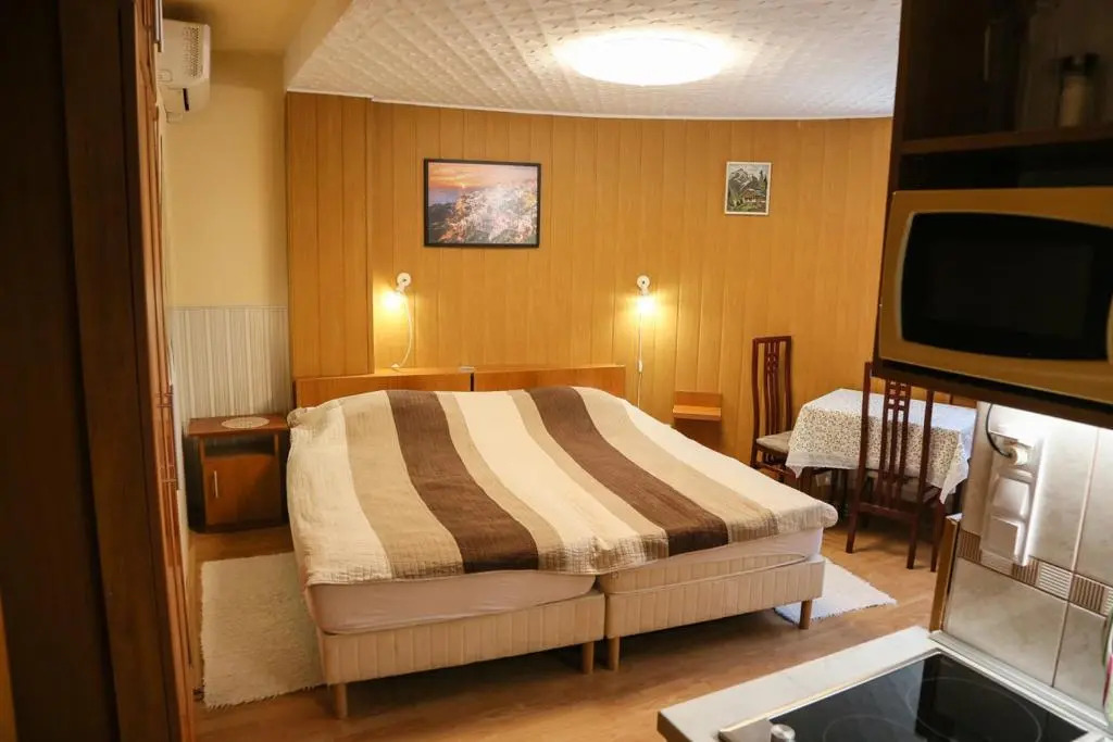 Molnár Apartment