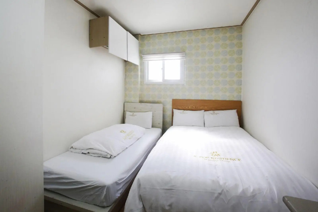 K Pop Residence II