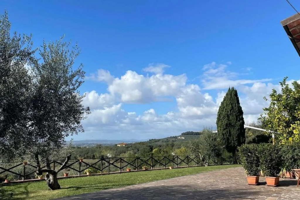 Apartment in Tuscany near Montecatini Golf Club