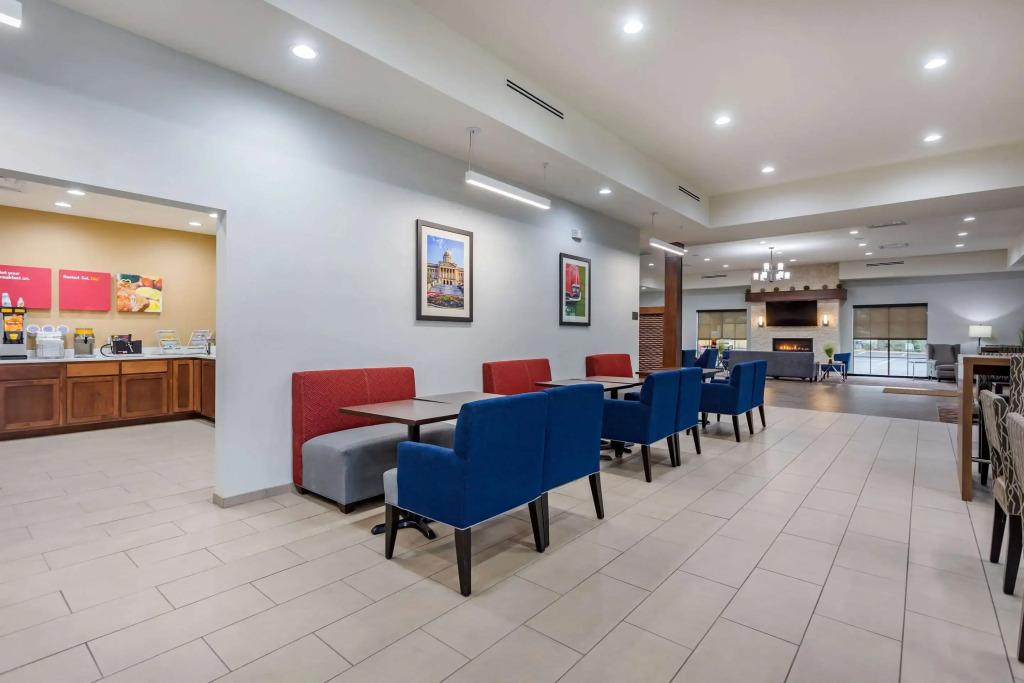 Comfort Suites Bowling Green Southeast