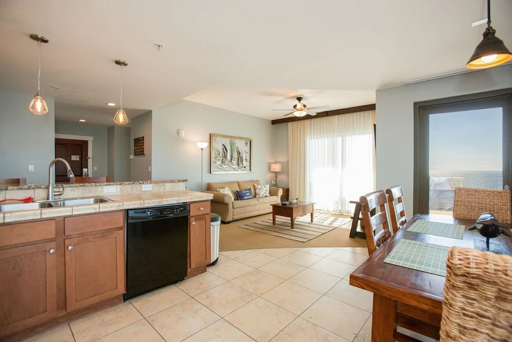 15100 Front Beach Rd Condo Unit 1105 2 Bedrooms 2 Bathrooms Condo