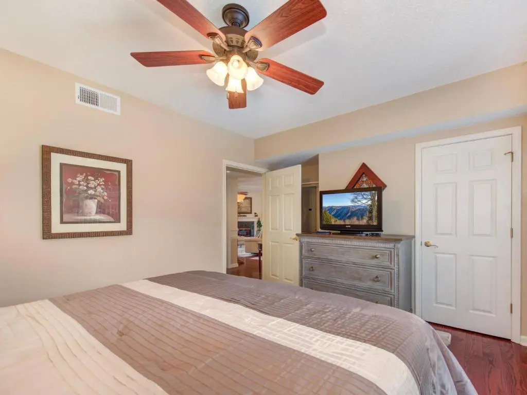 Whispering Pines 113