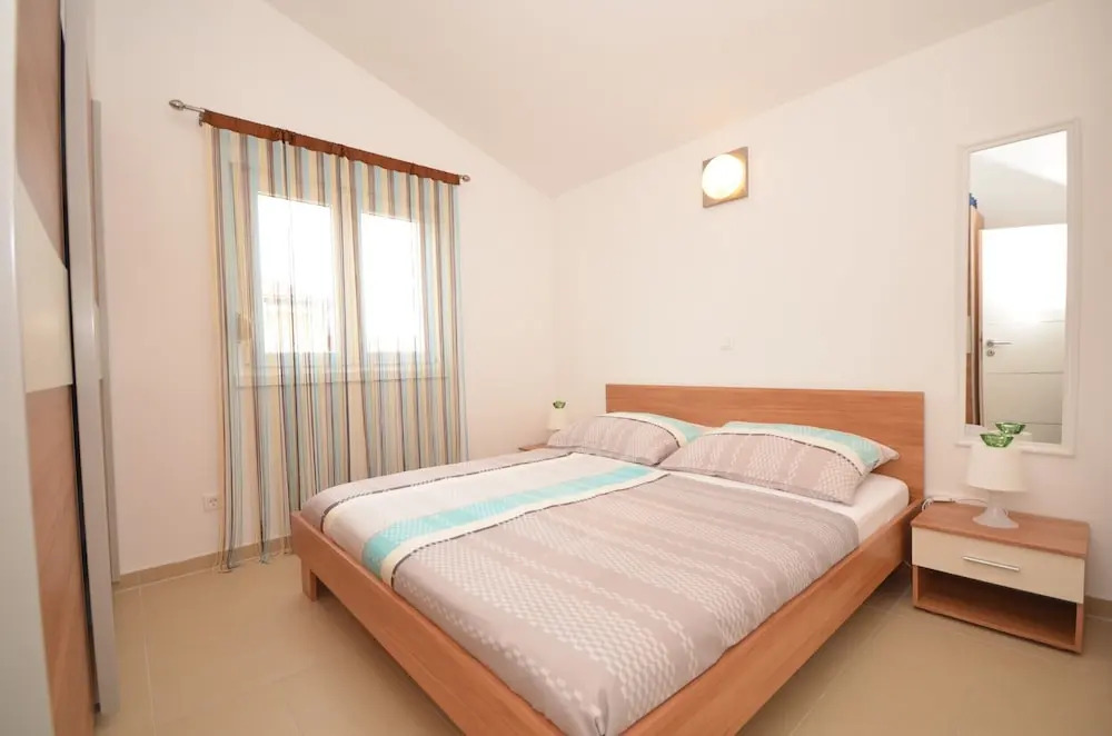 Apartments Tomasevic