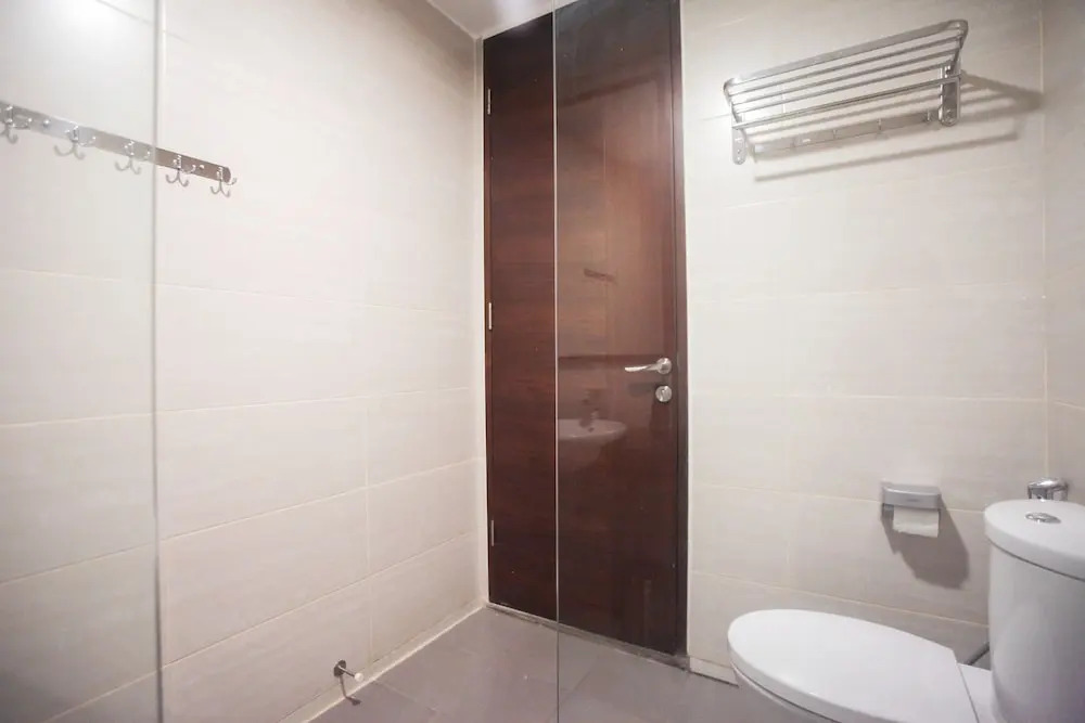 Premium 2BR Apartment near Marvell City Mall at The Linden