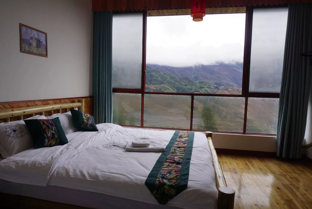 Tianranju Inn Longsheng