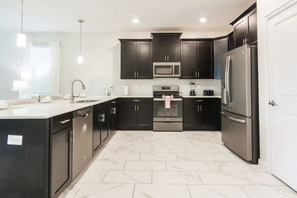 Gorgeous Home with Pool and Game Room CG1680