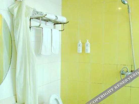Qingdao Hai Qing Yuan Business Hotel