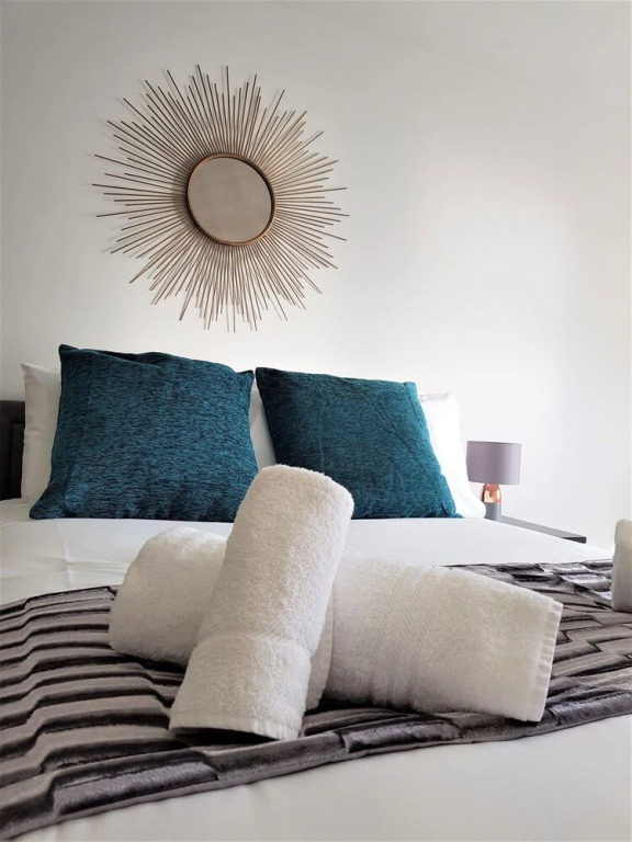 One to One Apartments