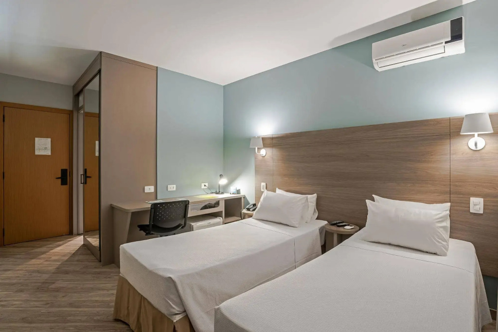 Slim Hotel Curitiba Alto da XV