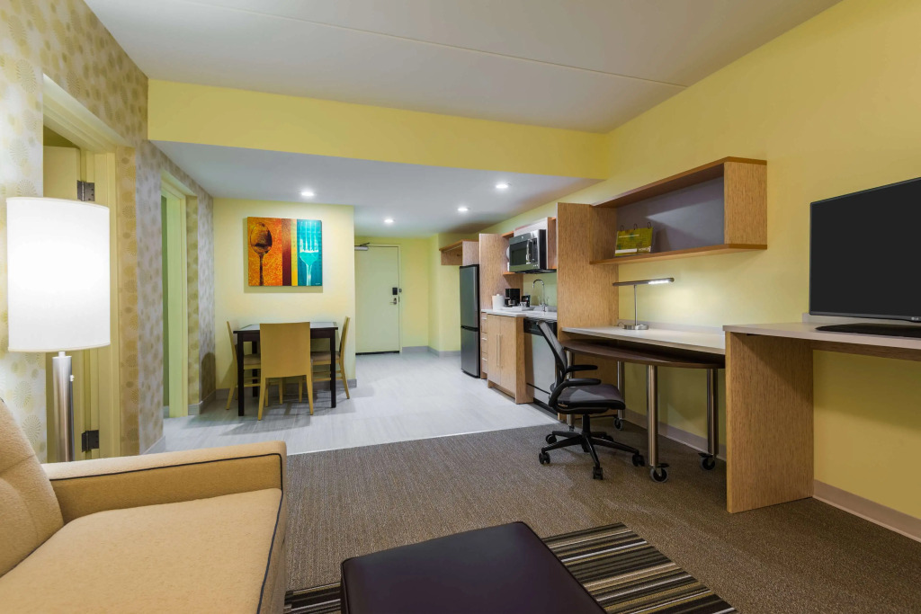 Home2 Suites by Hilton Buffalo Airport/ Galleria Mall