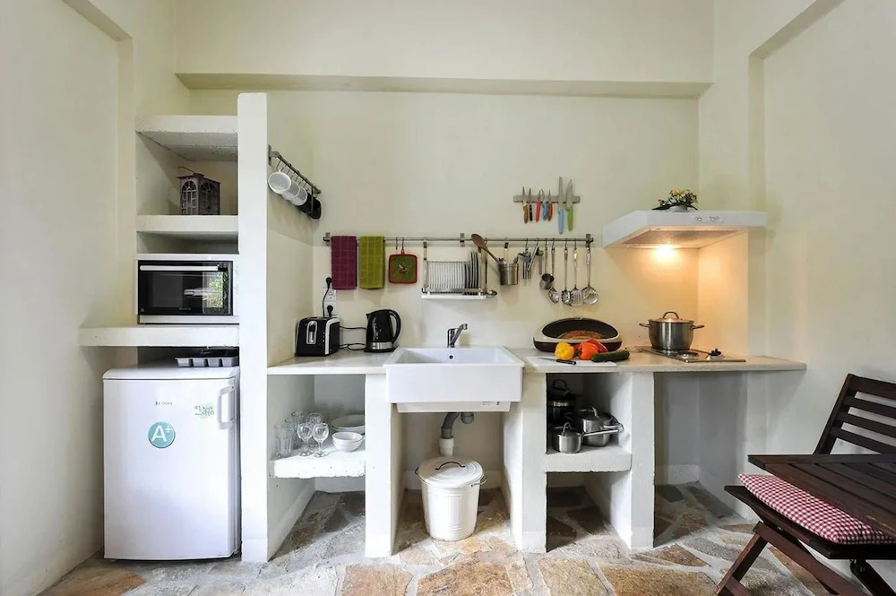Agathi Cottage in Longos