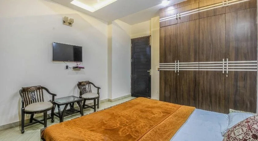 Stay Royal Bed & Breakfast