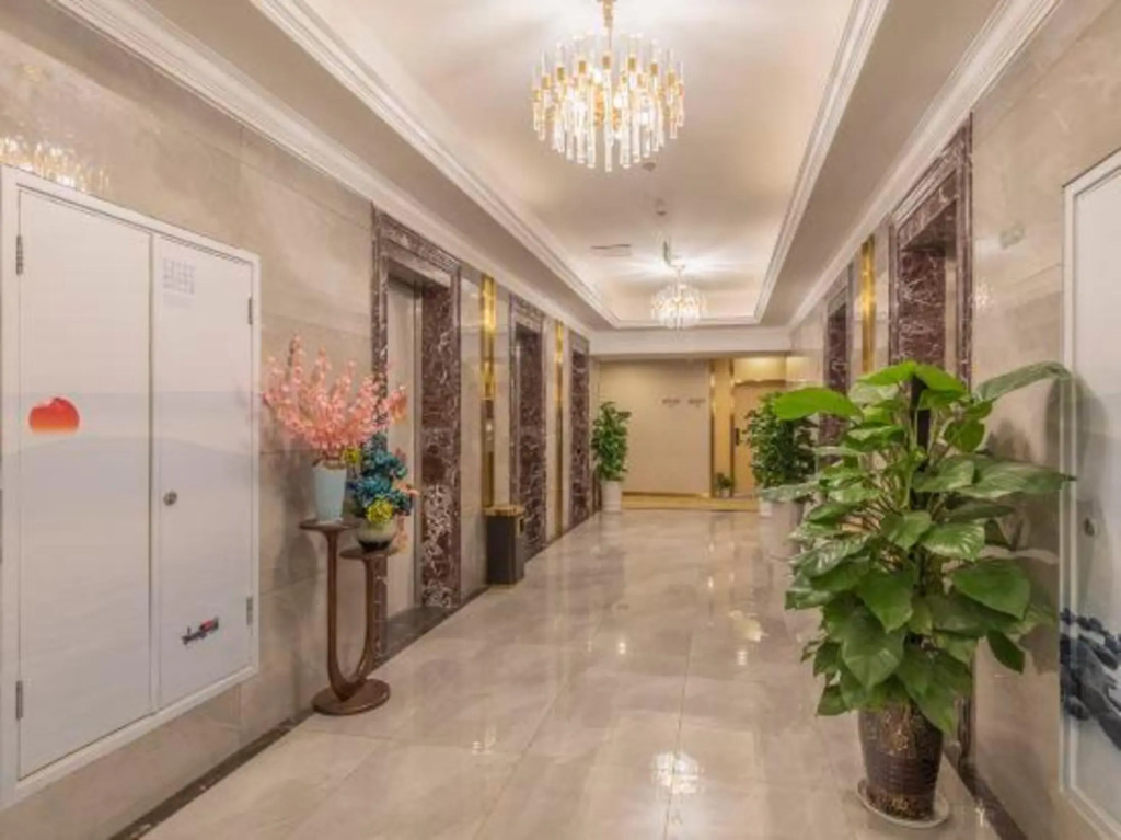 Zi Jin Hotel