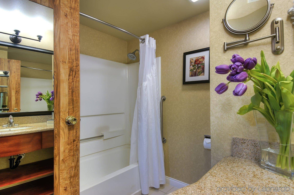 Holiday Inn Express Temecula by IHG
