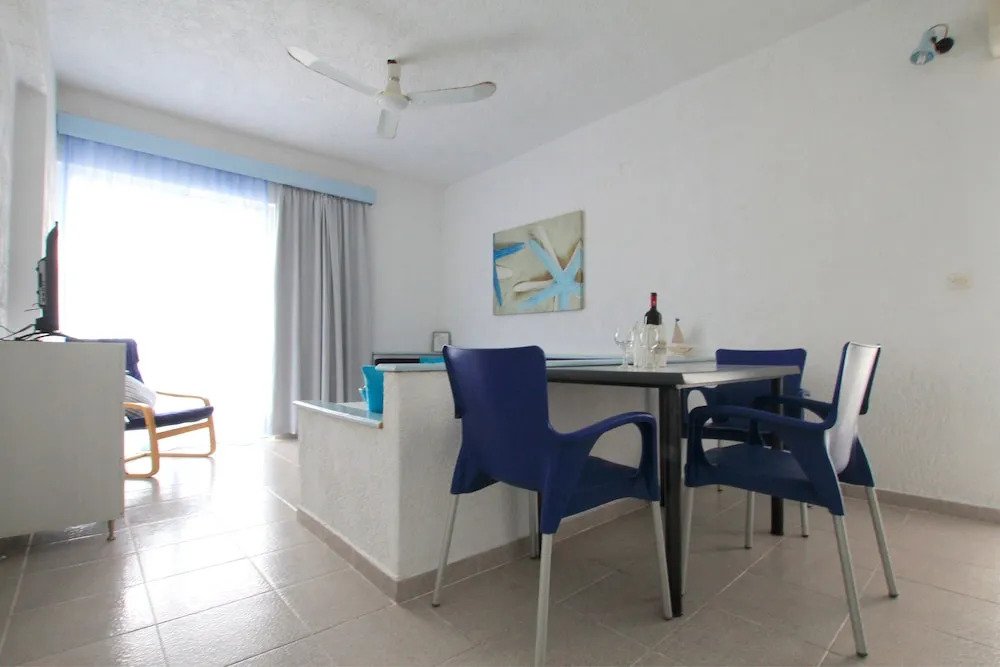Christiana Hotel Apartments