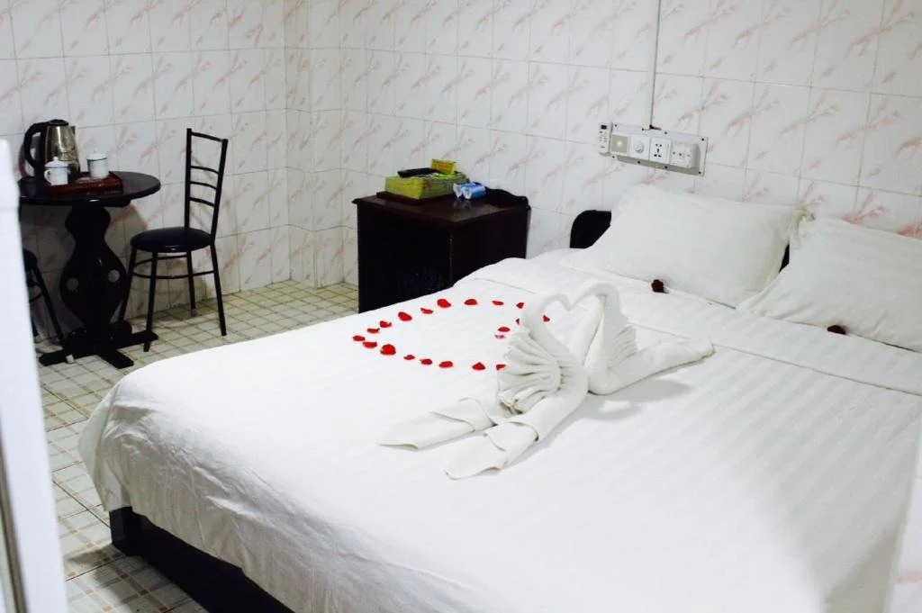Sann Shwin Hotel