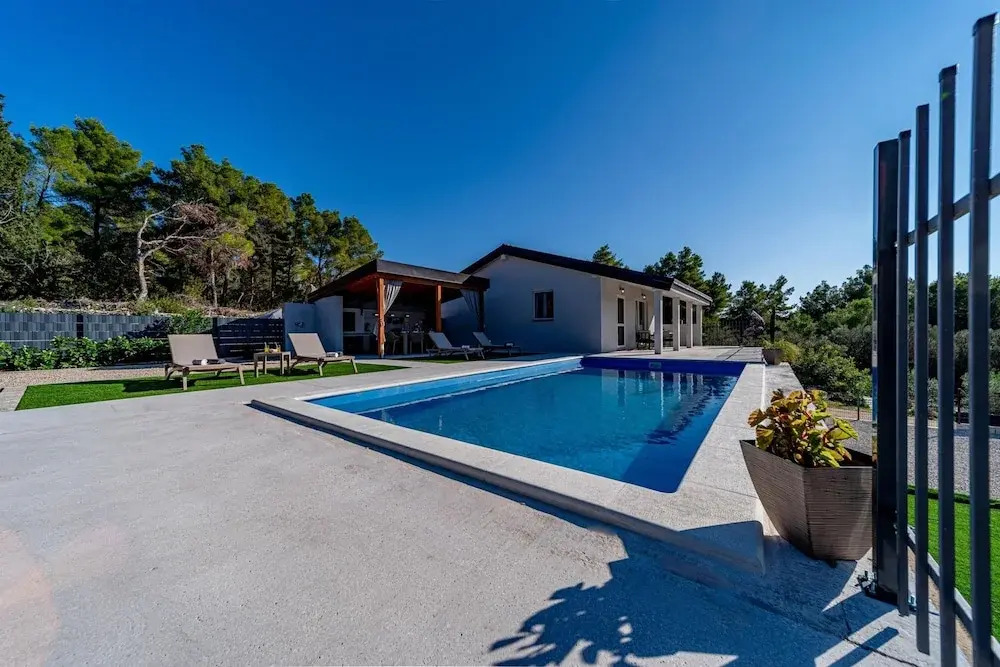 Villa Antea by Villas Guide