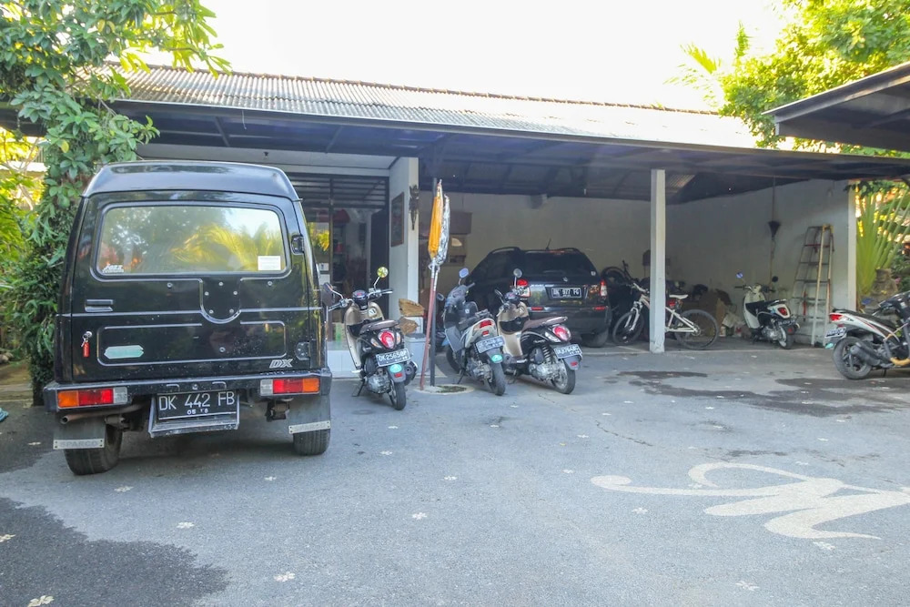 巴厘岛仓古艾里库塔乌塔拉潘泰贝拉瓦37号酒店(Airy Kuta Utara Pantai Berawa 37 Canggu Bali)