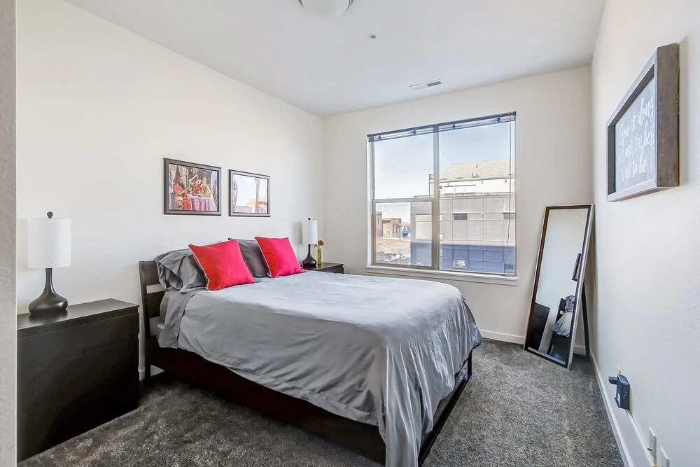 2BR Loft in the Heart of Denver Sleeps 8