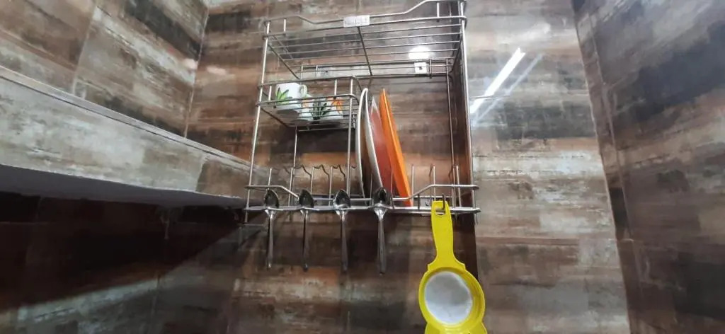 Aggarwal hotels & guest houses lajpat nagar luxury stay in independent flats with attached kitchen washroom and balcony cal 92121 ,74700