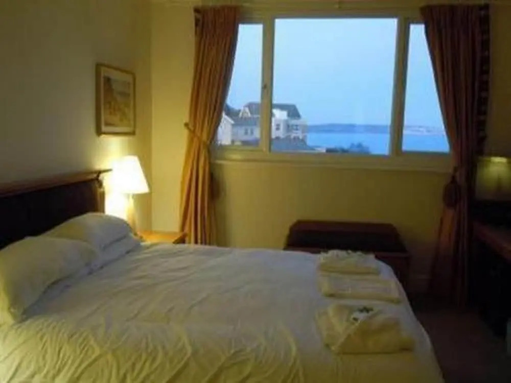 Sunrise Hotel