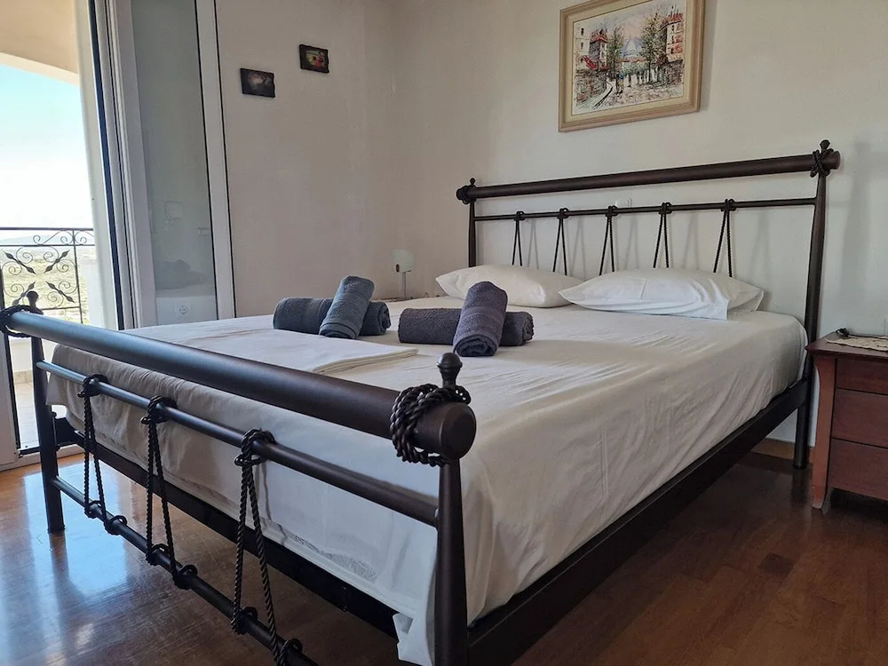 The Mirador Boutique Villa with Scenic Sea View