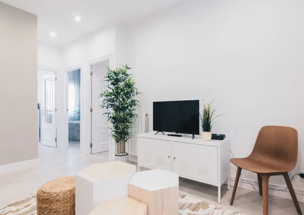 Altair by People Rentals